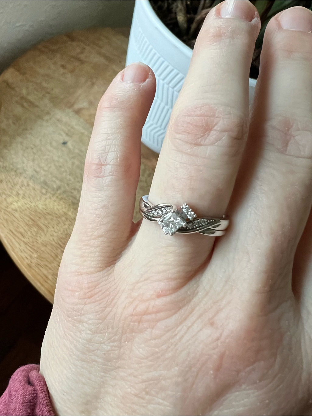 Sterling Silver Diamond-Style Twisted Band Ring - White